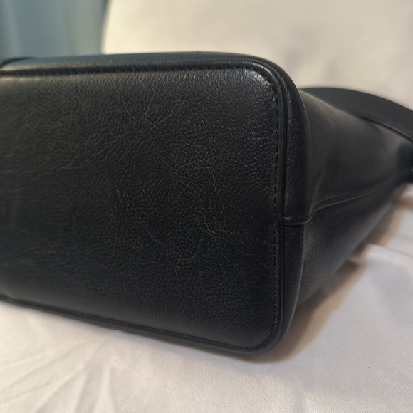 Black Leather Nova Check Burberry with adjustable strap - Picture 7 of 7